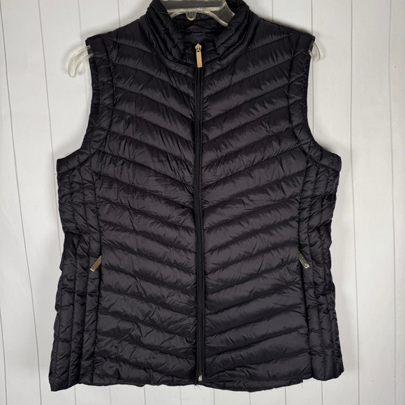Gallery Black Nylon Quilted Puffer Vest Down/Feathers Fill Sleeveless Jacket M - Picture 1 of 10
